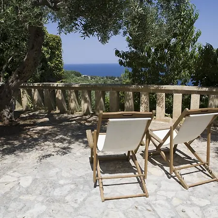 Le Terrazze Pool Gagliano del Capo