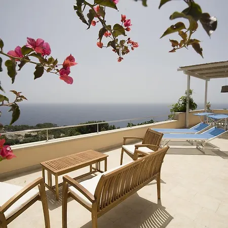 Le Terrazze Pool Willa Gagliano del Capo